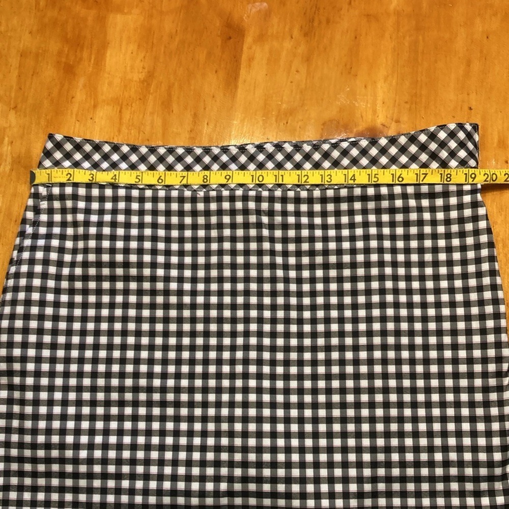 IZOD Preppy Old Money Golf Skort Black White Gingham Plaid Parisian Cottagecore - Picture 5 of 9